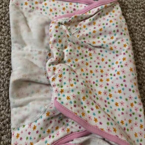 Bundle of 2 SwaddleMe Infant Velcro Wrap Swaddles Size Large - Picture 4 of 5